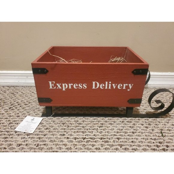 Harry and David Express Delivery Christmas Sled Decorative Container N07-001459 - Picture 1 of 5